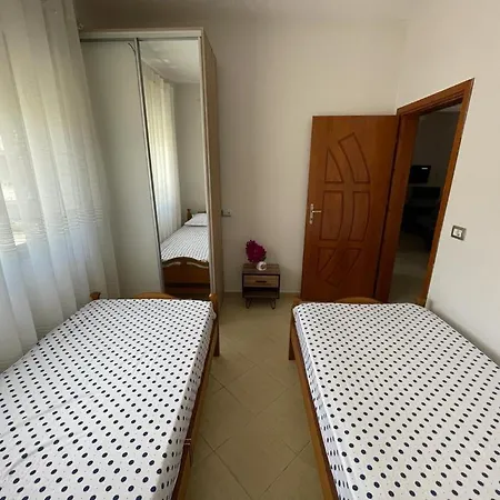 Near By The Sea Apartment